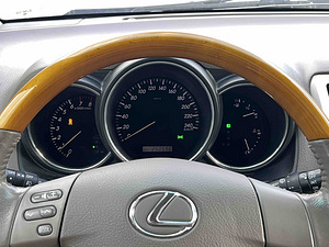 LEXUS RX300 (9 фото из 11)