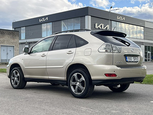 LEXUS RX300 (6 фото из 11)