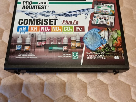 Akvaariumi AQUATEST
