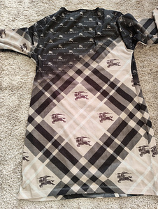 Burberry naiste tuunika L (3 foto / 3)