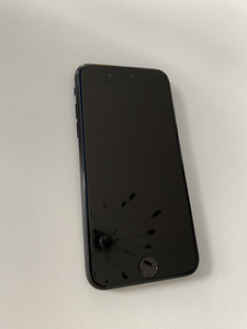 iPhone SE 2020 (1 фото из 5)