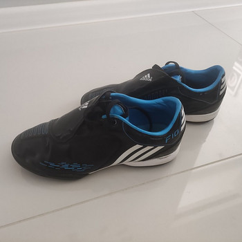 Müüa jalgpallijalatsid Adidas F10, suurus 36