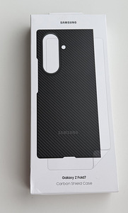 Samsung Galaxy Fold 7 Carbon Shield Case , Black (1 фото из 3)