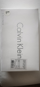 Calvin Kleini naistepesu komplekt (9 foto / 9)