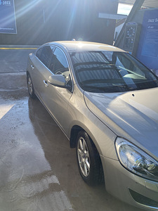 Volvo s60 (7 foto / 10)