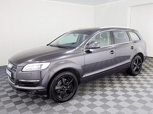 Audi Q7 S-Line Quattro ATM 3.0 TDI 171kW (2 фото из 7)