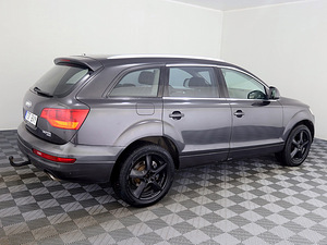 Audi Q7 S-Line Quattro ATM 3.0 TDI 171kW (3 фото из 7)
