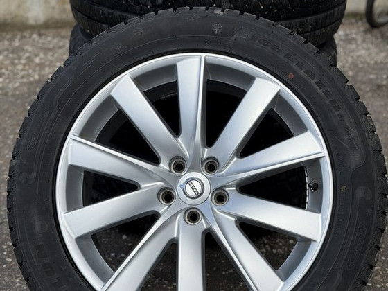 19" Volvo originaalveljed 5x108 + 235/55/19 Sailun m+s 8mm