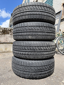 19" Volvo originaalveljed 5x108 + 235/55/19 Sailun m+s 8mm (7 foto / 10)