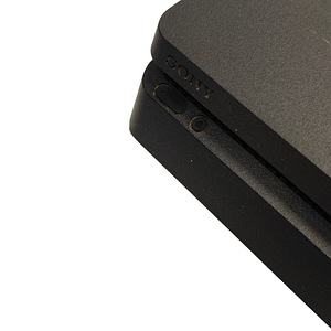Sony Playstation 4 slim ilma pultita + Juhe (4 foto / 5)