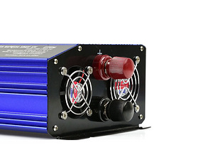 Inverter 12V/220V,4000W.+USB. (6 foto / 10)