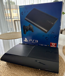PlayStation 3 500ГБ + 11 игр (1 фото из 2)