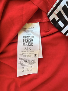 Armani Exchange (4 фото из 4)