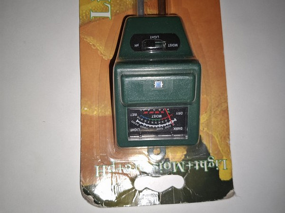 MULLA PH JA NIISKUSE TESTER