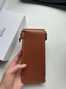 Чехол для солнцезащитных очков Celine (4 фото из 4)