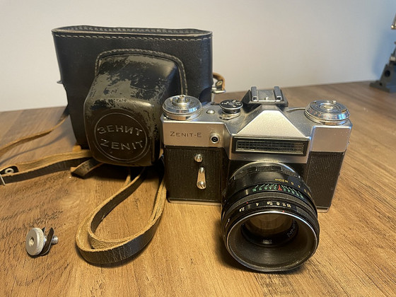 Zenit E kaamera