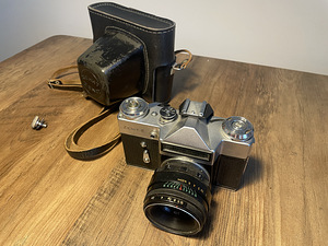 Камера Zenit E (4 фото из 4)