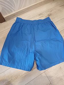 Lühikesed püksid naistele xl (4 foto / 4)