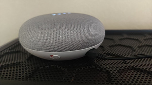Google Home Mini Charcoal (3 foto / 4)