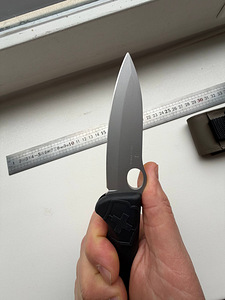 Victorinox Hunter Pro M Black с чехлом (2 фото из 3)