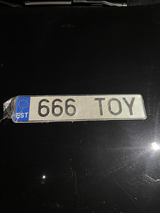 Auto registreerimismärk 666TOY (1 foto / 1)
