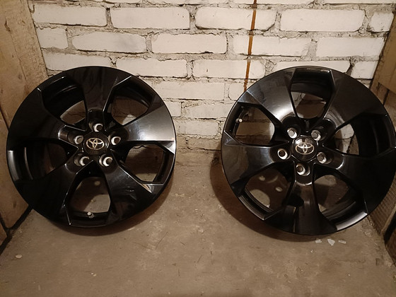 Toyota R17 veljed