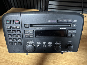 Volvo / Hu-801 Dolby Pro Logic магнитола (1 фото из 2)