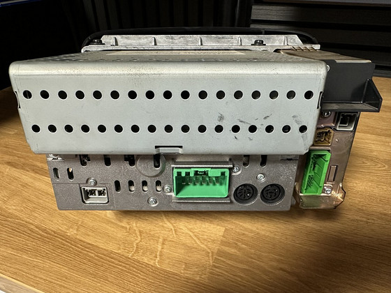 Volvo / Hu-801 Dolby Pro Logic магнитола