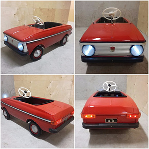 Moskvich plekist laste pedaalauto AZLK 1992 - taastatud (2 foto / 8)