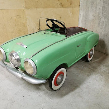 Moskvich Studebaker vana plekist pedaalauto