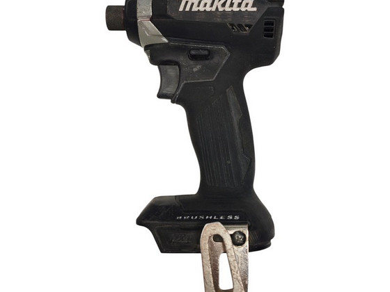 Аккумуляторная дрель Makita DTD153 без акку
