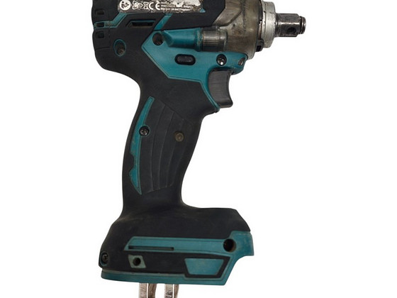 Гайковёрт Makita DTW285 без акку