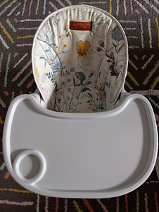 MoMi Woodi booster-söögitool (ilma pikkade jalgadeta) (7 foto / 10)
