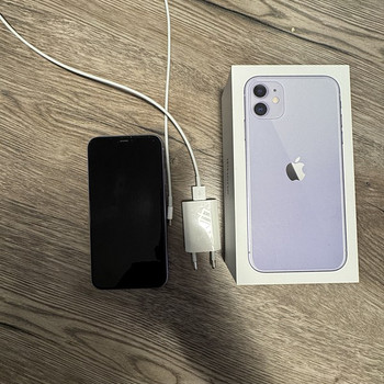 iPhone 11