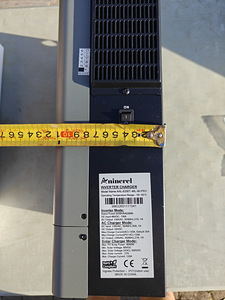 Aninerel ANL-6200T-48L-W-PRO hübriidne päikeseinverter (5 foto / 8)