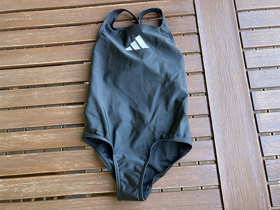 Новый купальник Adidas / трико / купальные костюмы, размер 110