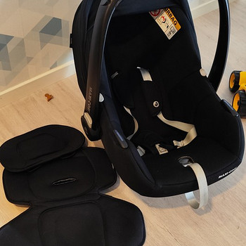 Maxi Cosi Tinca автолюлька