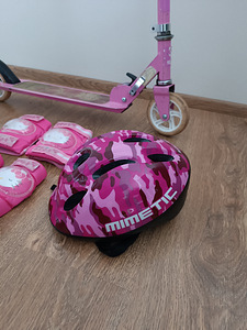 Tõukeratas, kiiver, kaitsmed (3 foto / 6)