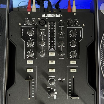 Allen & Heath Xone:23
