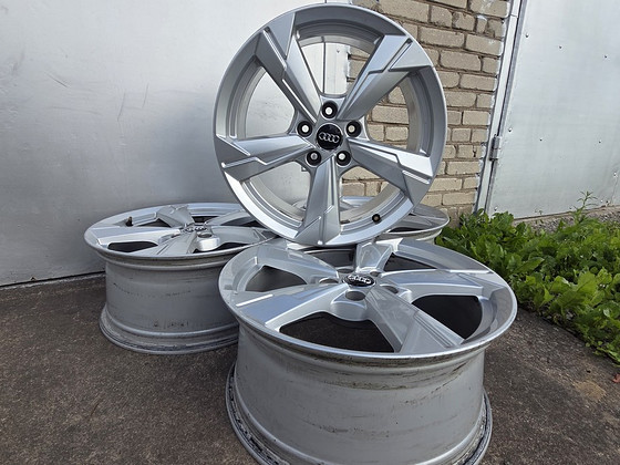 Audi A6 C8 5x112 18"