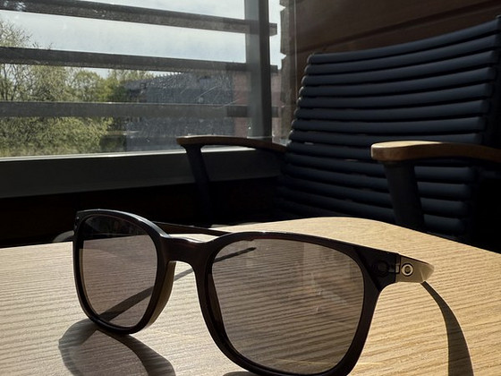 Oakley objector päikeseprillid