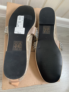 Золотые балетки River Island р.39 (6 фото из 7)
