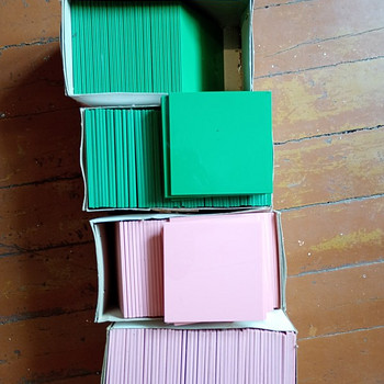 Ära anda plastmassist plaadid 10x10