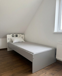 Laste voodi koos madratsiga (2 foto / 2)