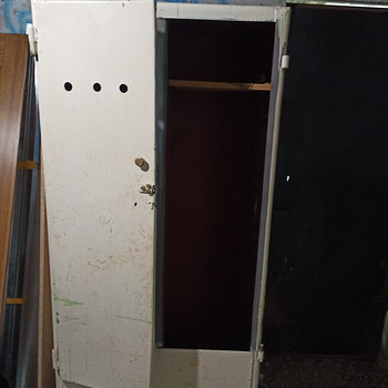 Metallkapp H-1,66cm