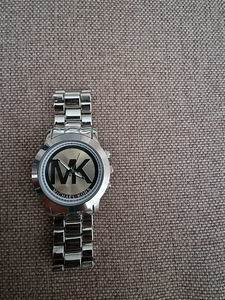 Michael Kors,replica (2 foto / 3)