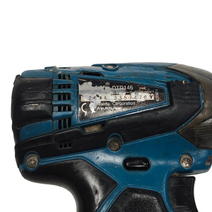 Аккумуляторная дрель Makita DTD146 на запчасти (4 фото из 5)