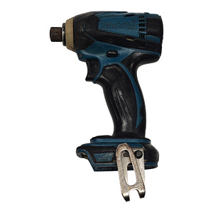 Аккумуляторная дрель Makita DTD146 на запчасти (5 фото из 5)