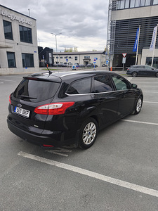 Продам Ford Focus (7 фото из 12)