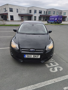 Продам Ford Focus (8 фото из 12)